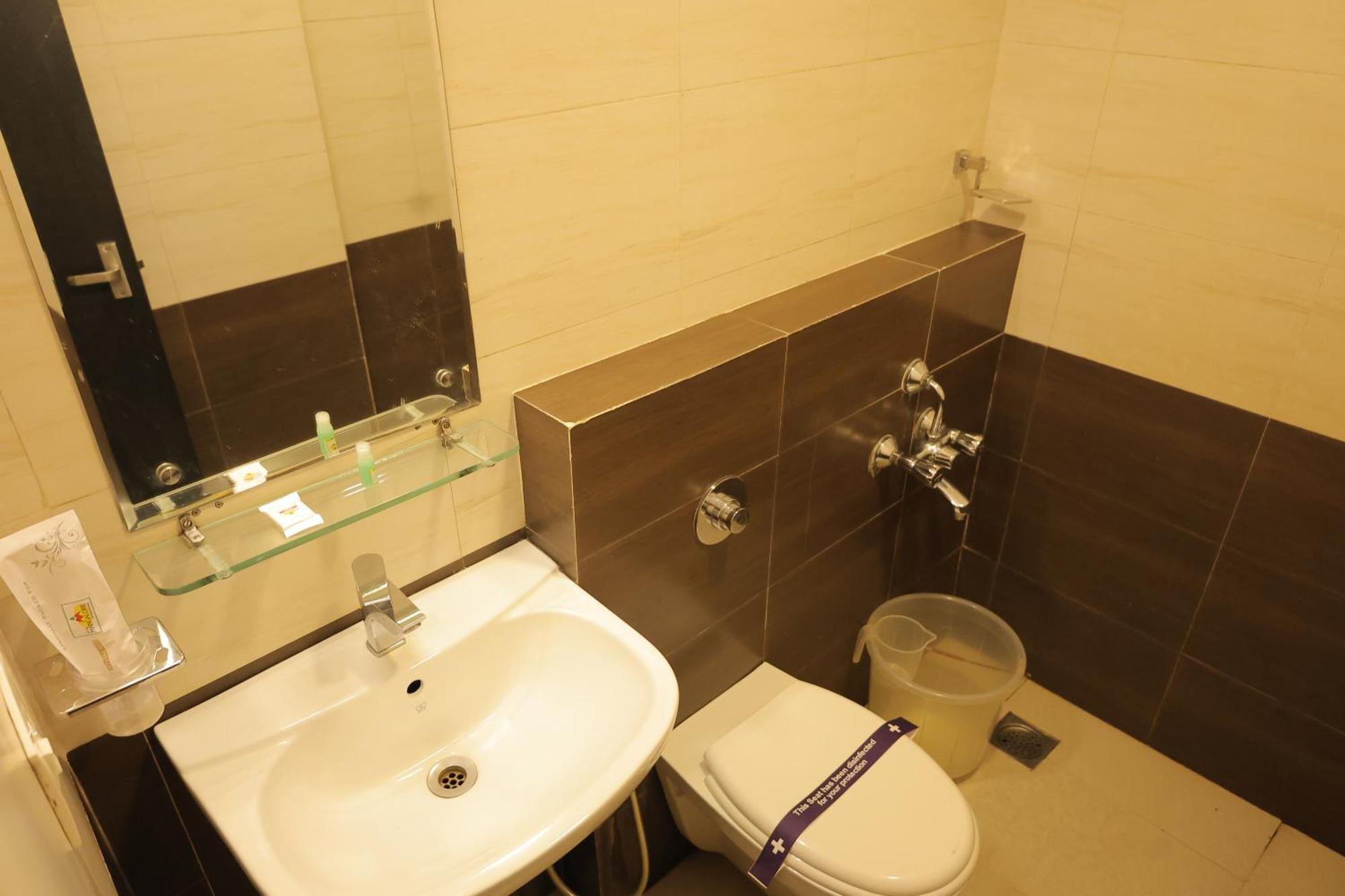 Hotel Mangalore International Экстерьер фото