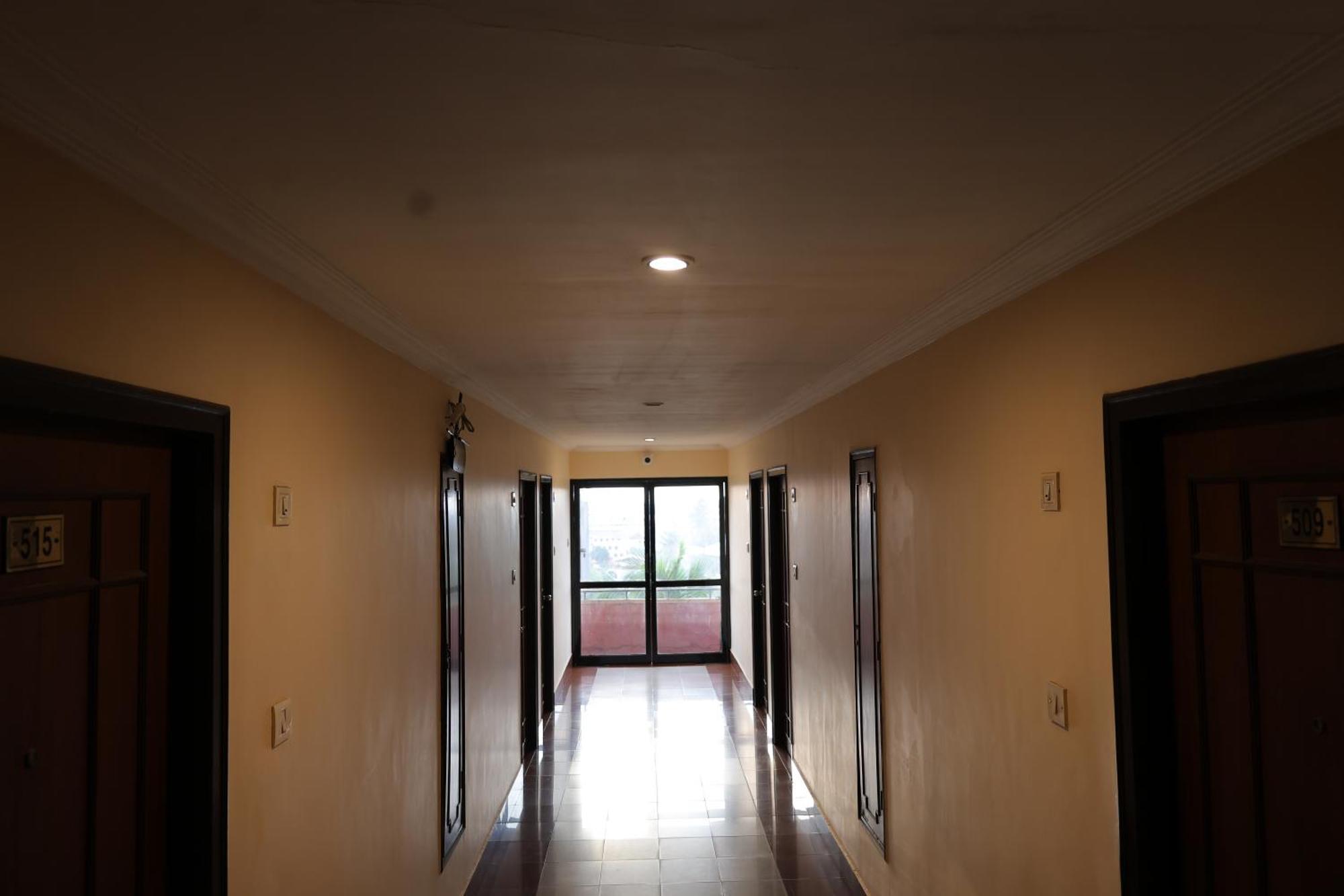 Hotel Mangalore International Экстерьер фото
